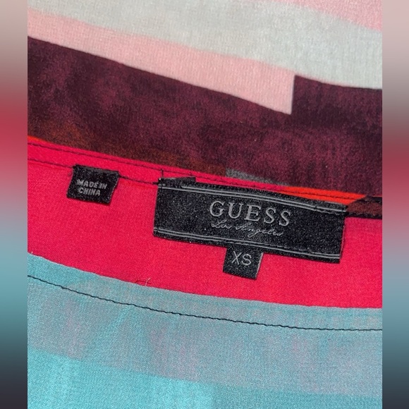 Colored Patterned Guess Top - Picture 2 of 6